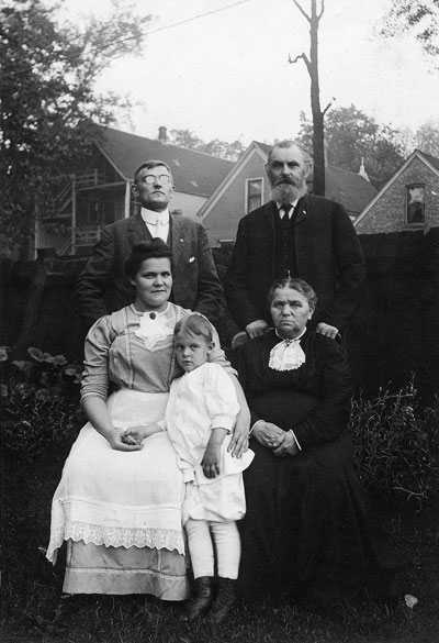 Clifford Mohr with his Parents and Grandparents