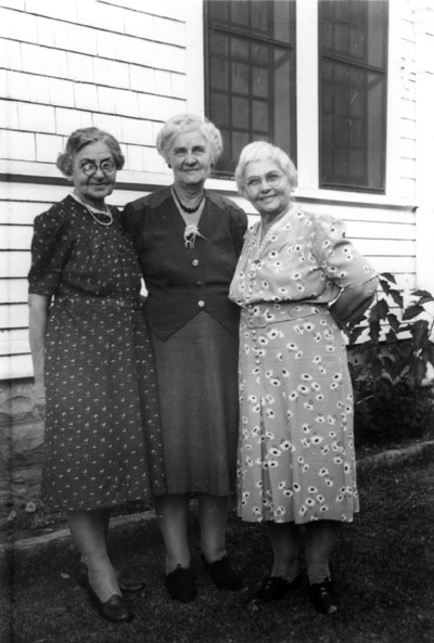Three Mohr Sisters